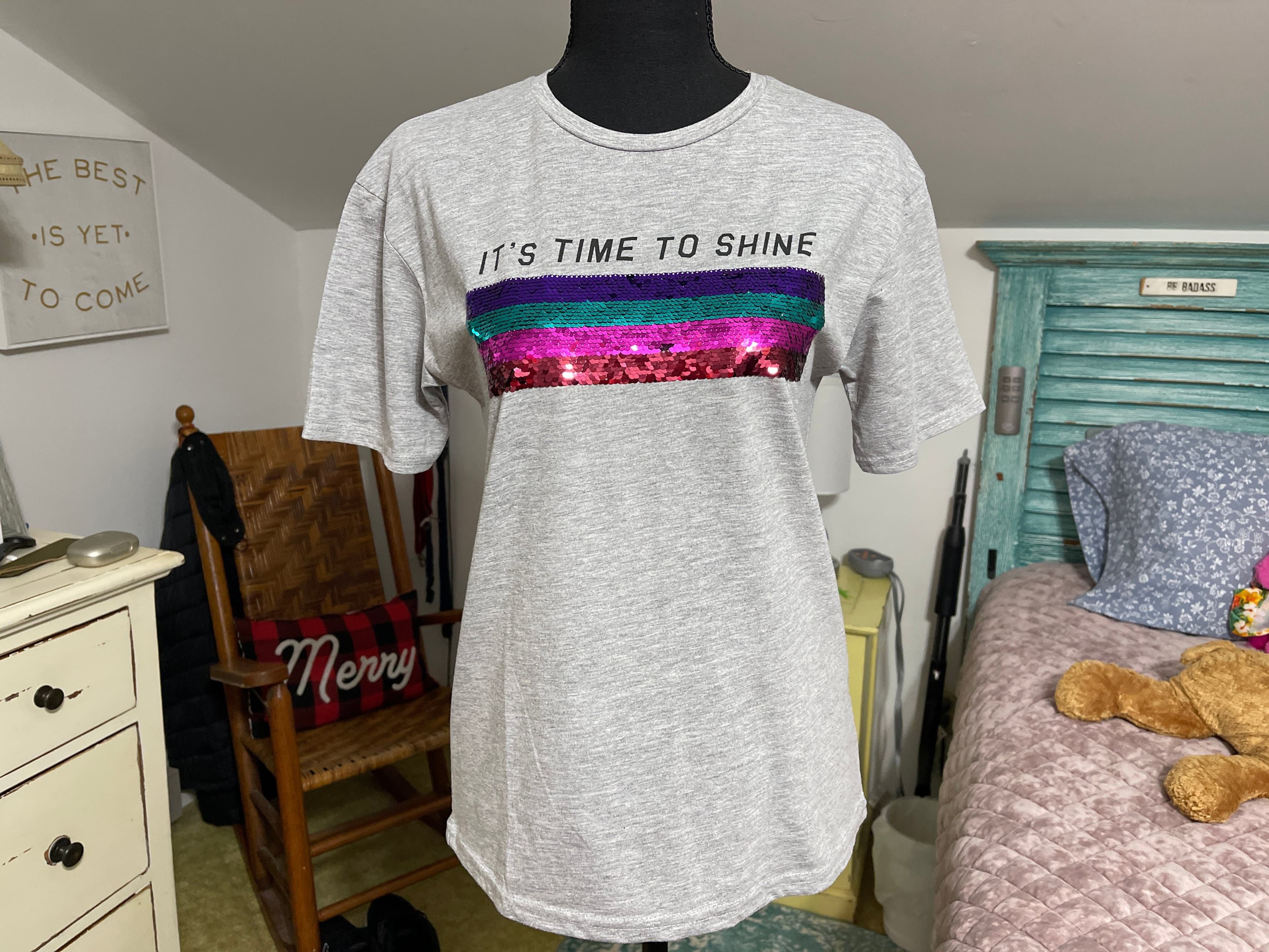 Sequin Embellished Grey T-Shirt with 'It's Time to Shine' Text - Thumbnail 3
