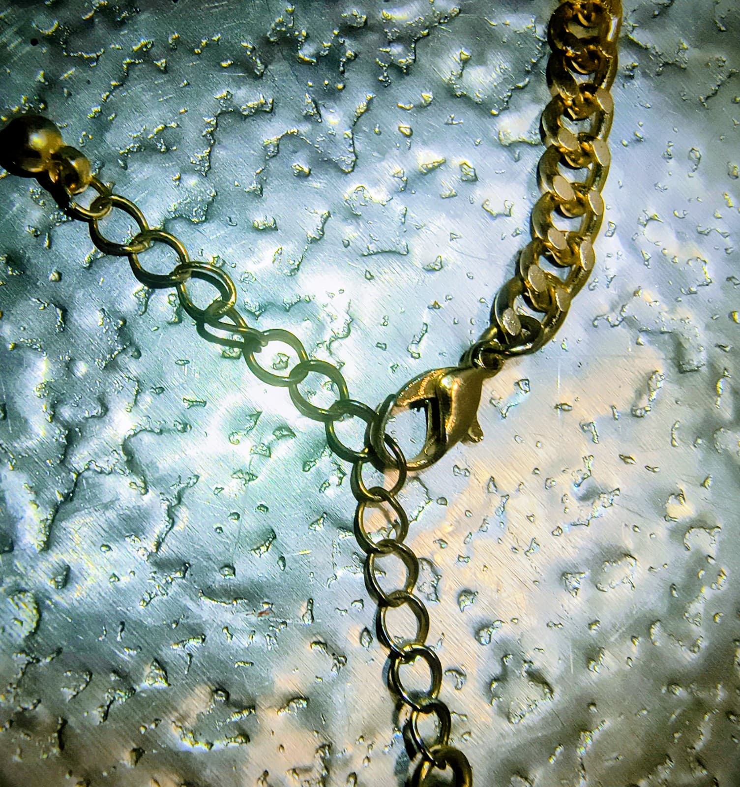 Vintage Gold-toned & Pale Yellow Floral Necklace with Rhinestone Accents - Thumbnail 3
