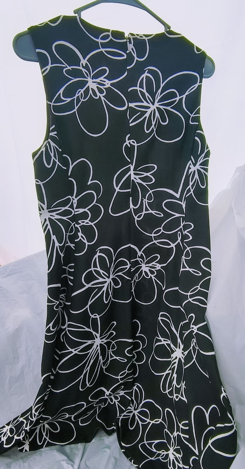 New with Tags (NWT) DKNY Black Dress, Size 6 - Thumbnail 3