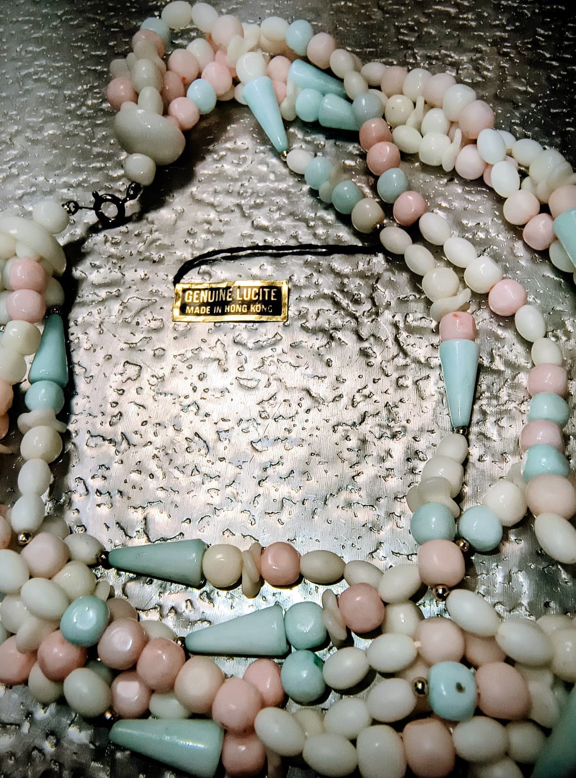 Vintage Circa 1950-1960 Genuine Lucite Costume Jewelry Pastel Beaded Necklace - Thumbnail 2