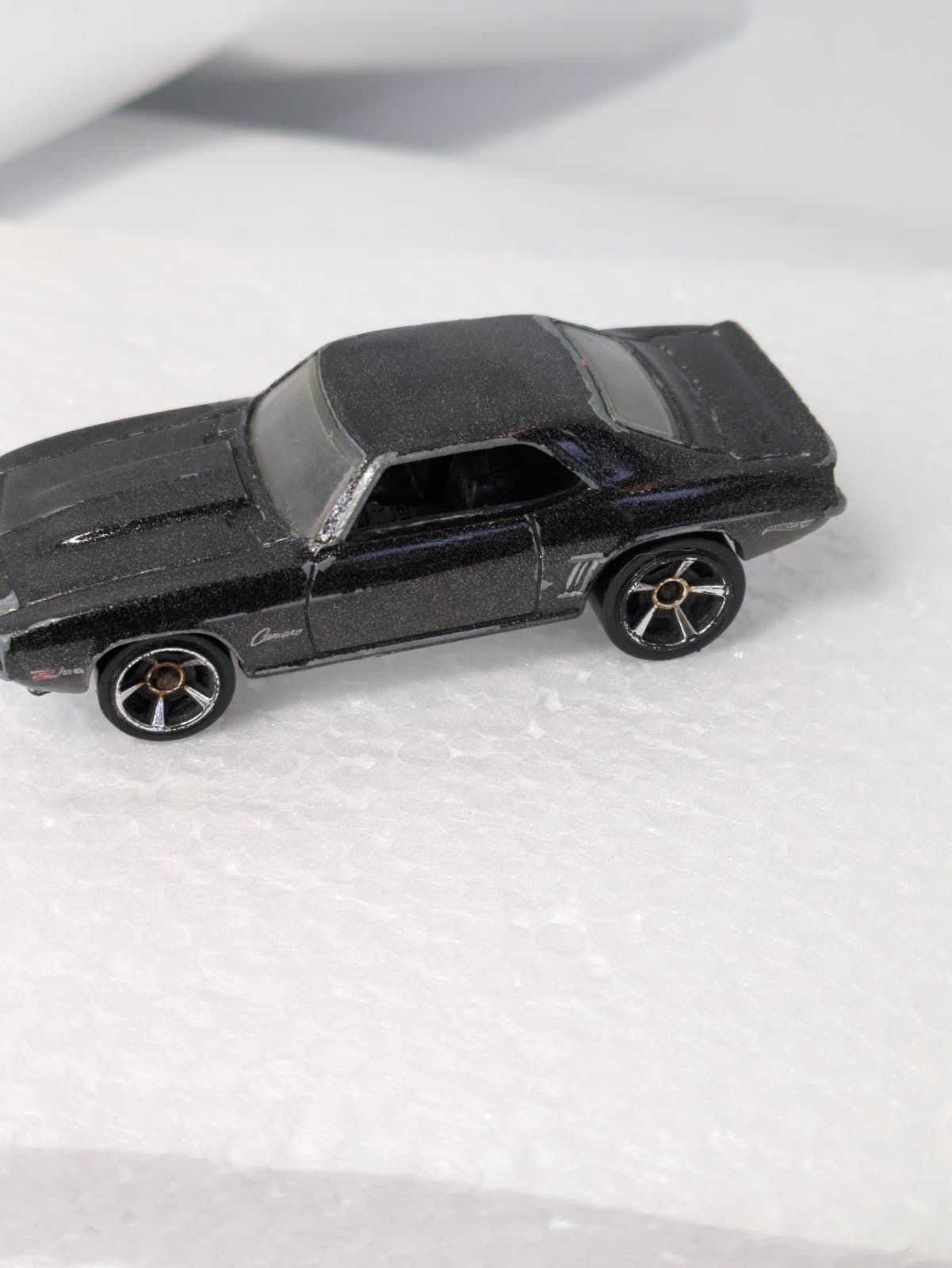 Lot of 10 Hot Wheels (Including Vintage & 1969 Camaro) - Thumbnail 2