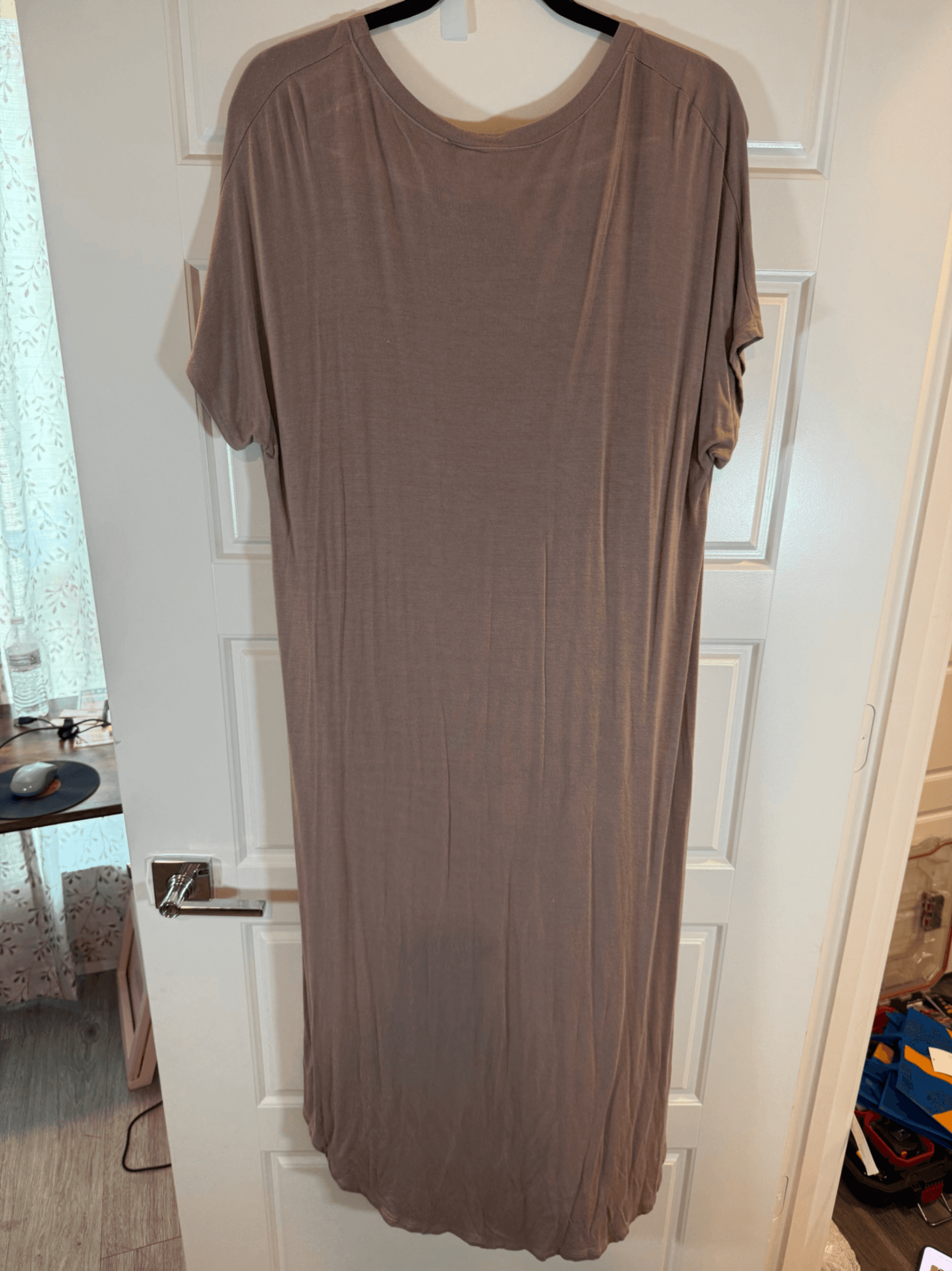 Iconic Luxe Women's Maxi Dress Size XL