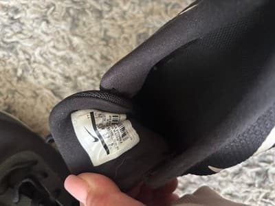 Nike shoes - Thumbnail 5