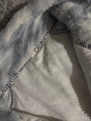 Calvin Klein - Thumbnail 4