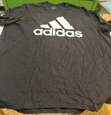 Adidas Tshirt - Thumbnail 2