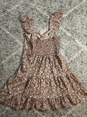Pretty garden dress - Thumbnail 3