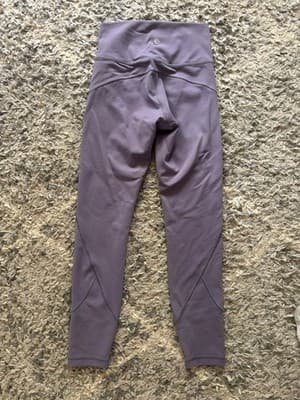 Lululemon leggings - Thumbnail 3
