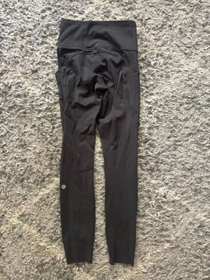 Lululemon leggings - Thumbnail 3