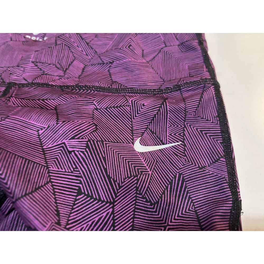 Nike Dri-FIT running leggings in a purple and black - Thumbnail 3