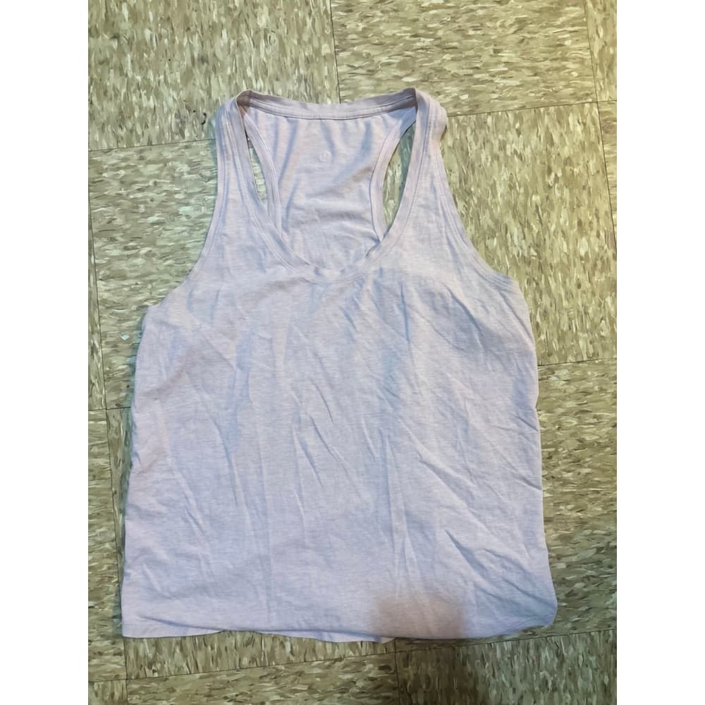 Lululemon tshirt - Thumbnail 3