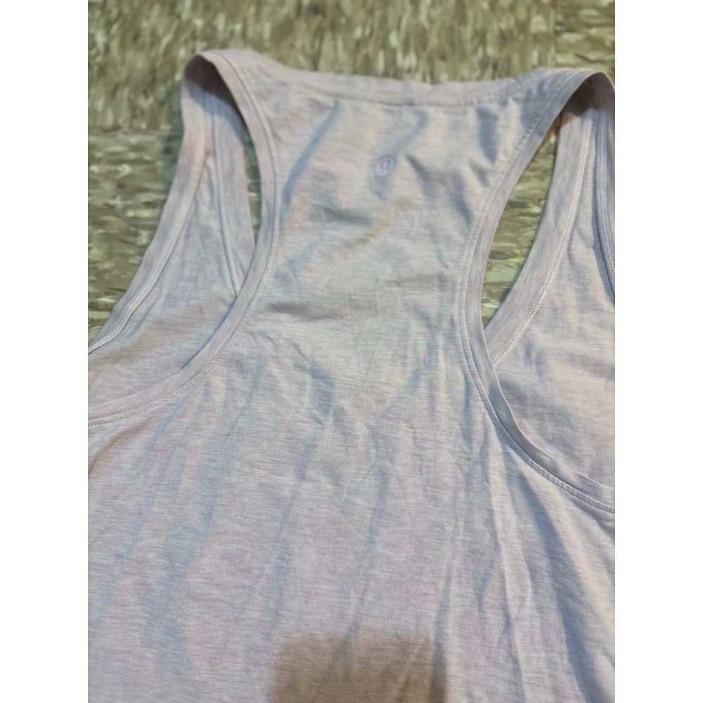 Lululemon tshirt - Thumbnail 2