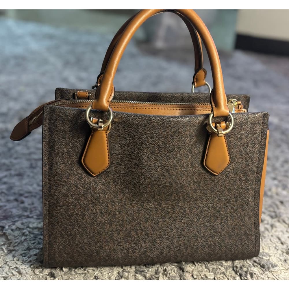 Michael Kors Marilyn Small Satchel Shoulder Crossbody Bag - Thumbnail 4