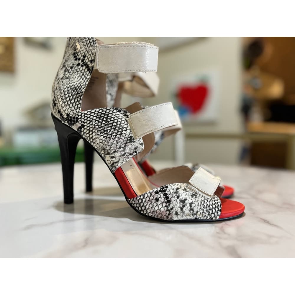 Rock & Republic heels - Thumbnail 2