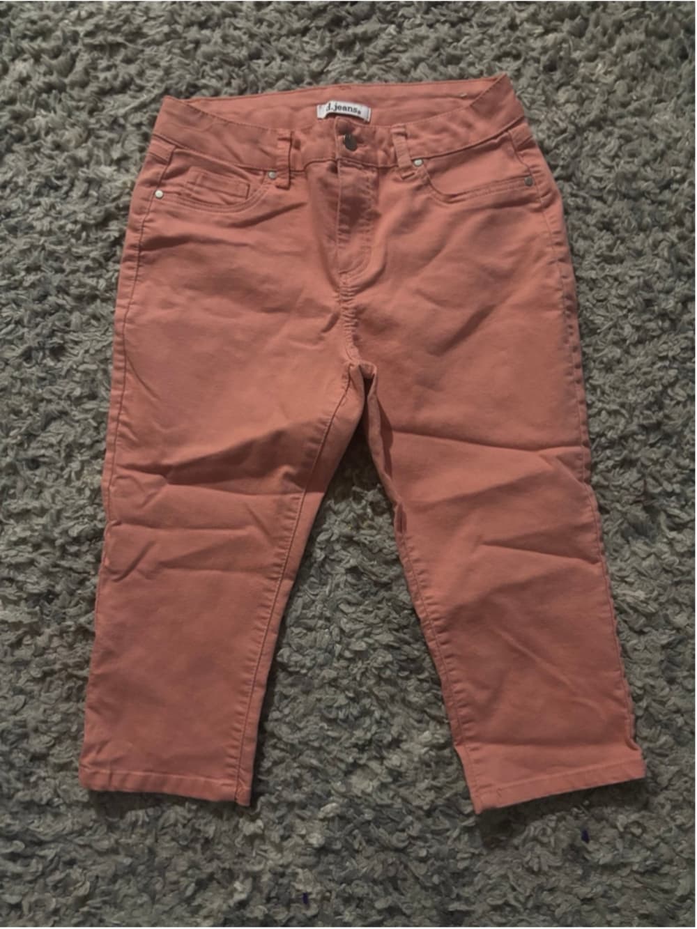 d. Jeans - Thumbnail 3