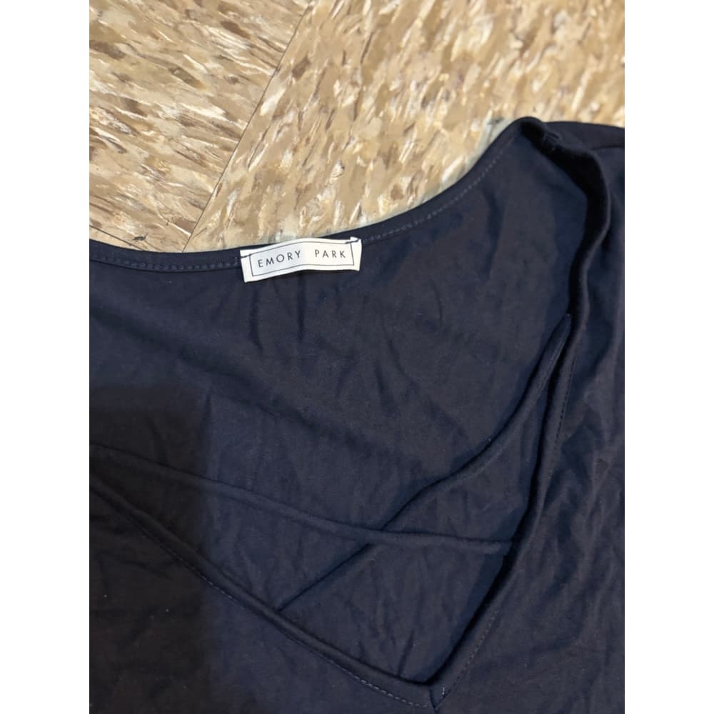 (2) Emory Park & kaileigh tops - Thumbnail 2