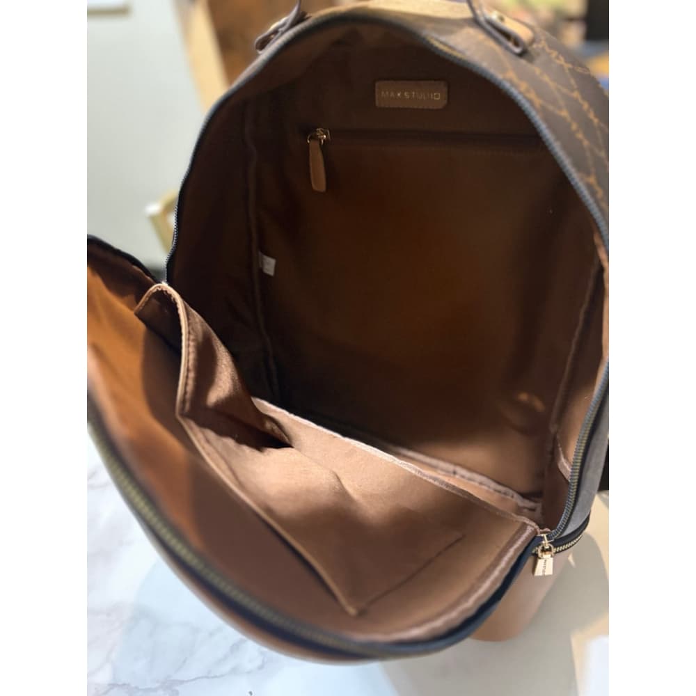Max Studio Backpack - Thumbnail 7