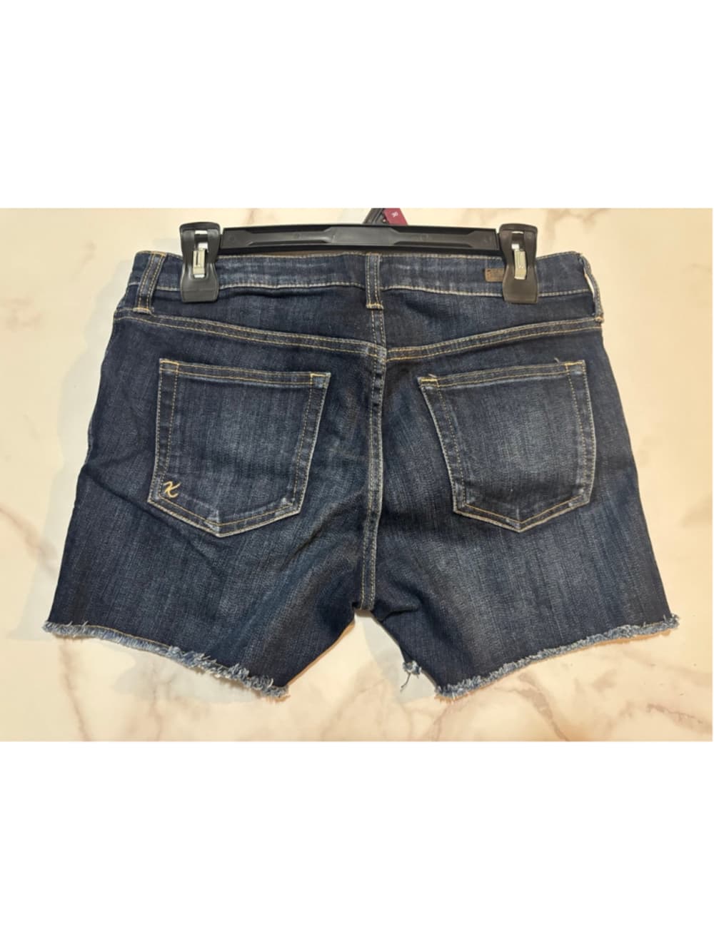 KUT shorts - Thumbnail 2