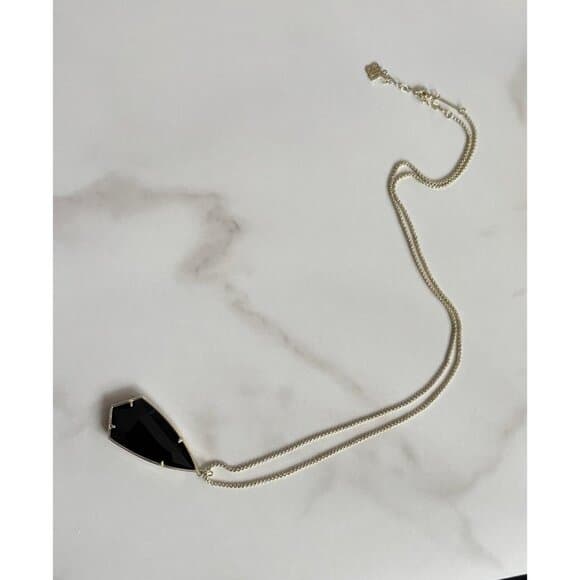 Kendra Scott Shaylee silver Gold Tone 30” Rope Necklace Black Arrow 1.5” Penda - Thumbnail 4