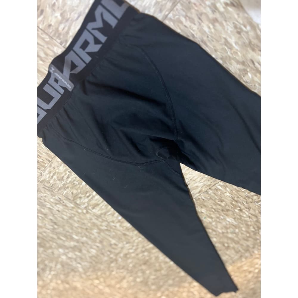Under Armour under pants - Thumbnail 4