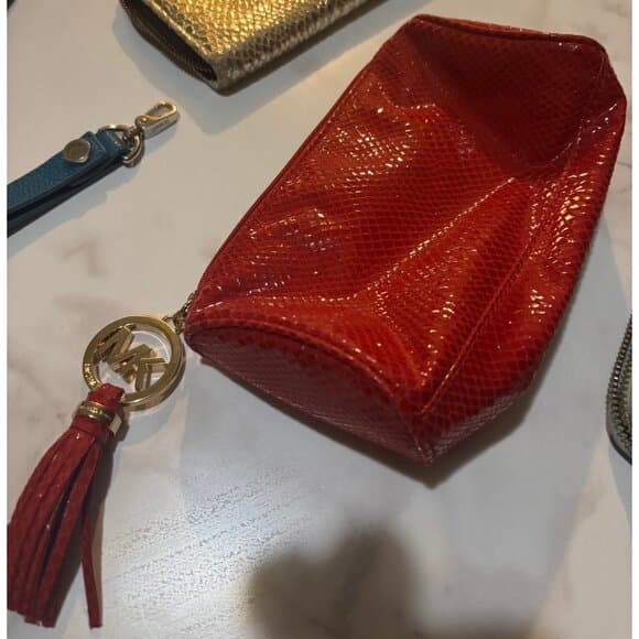 MICHAEL KORS Limited Edition Wallet Estee Lauder Cosmetic Case VIBE RED ❤️ - Thumbnail 2