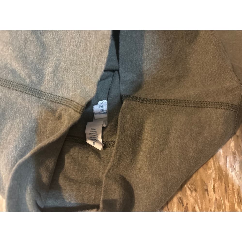 Lululemon leggings - Thumbnail 4