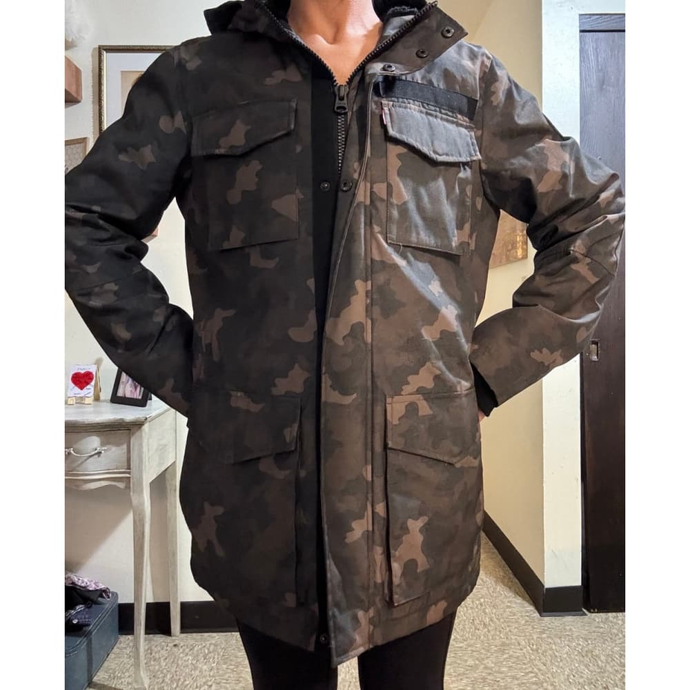 Levi’s Camo Arctic Cloth Sherpa Lined Parka Small hood jacket green black - Thumbnail 4