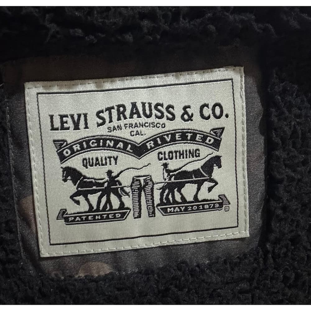 Levi’s Camo Arctic Cloth Sherpa Lined Parka Small hood jacket green black - Thumbnail 6