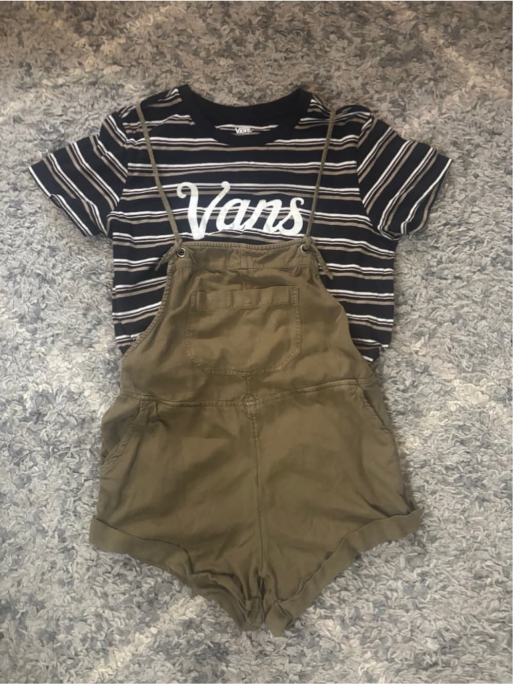 Vans & billabong outfit - Thumbnail 5