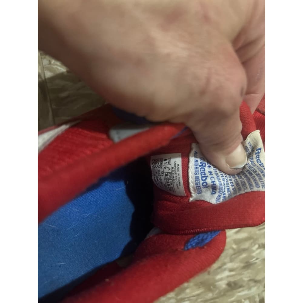 Reebok shoes - Thumbnail 6