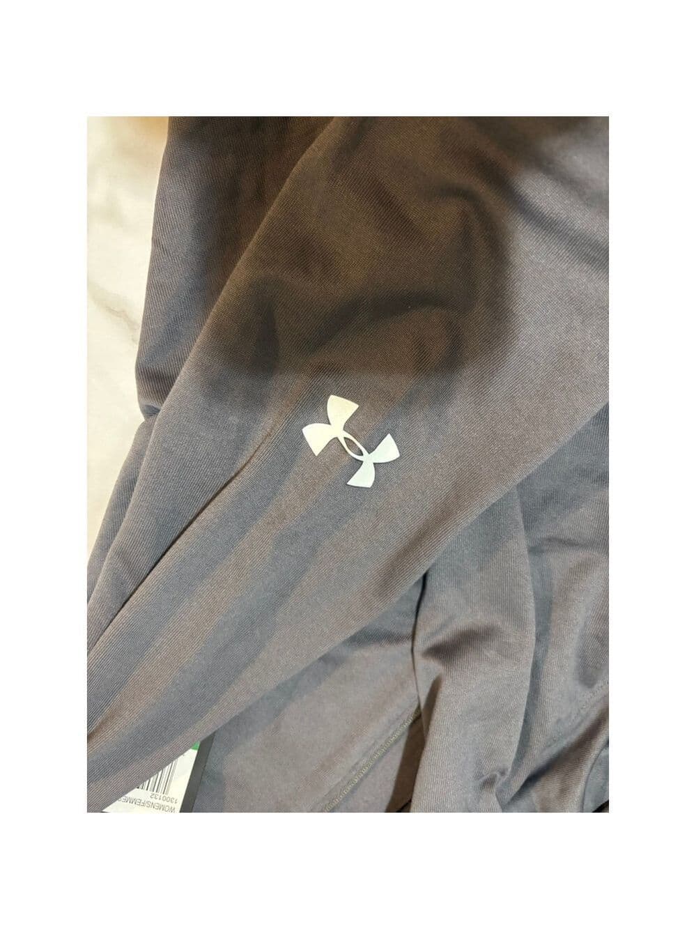 Under Armour Shirt - Thumbnail 2