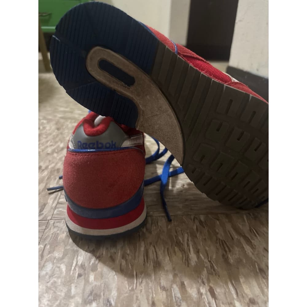 Reebok shoes - Thumbnail 5