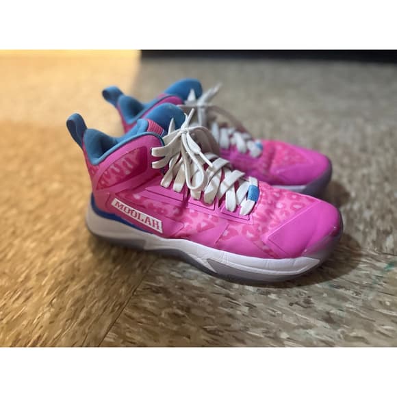 Moolah kicks - Thumbnail 8