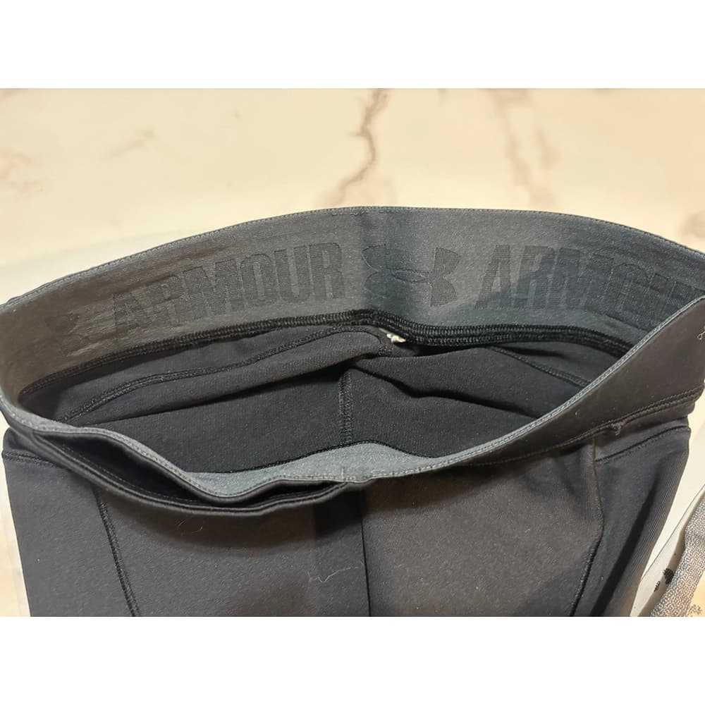 Under Armor Women's Size Medium Black Gray Leggings Compression - Thumbnail 2