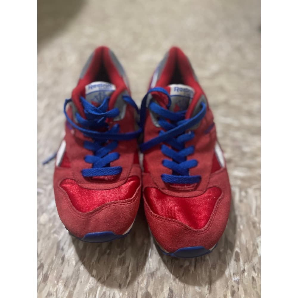 Reebok shoes - Thumbnail 2