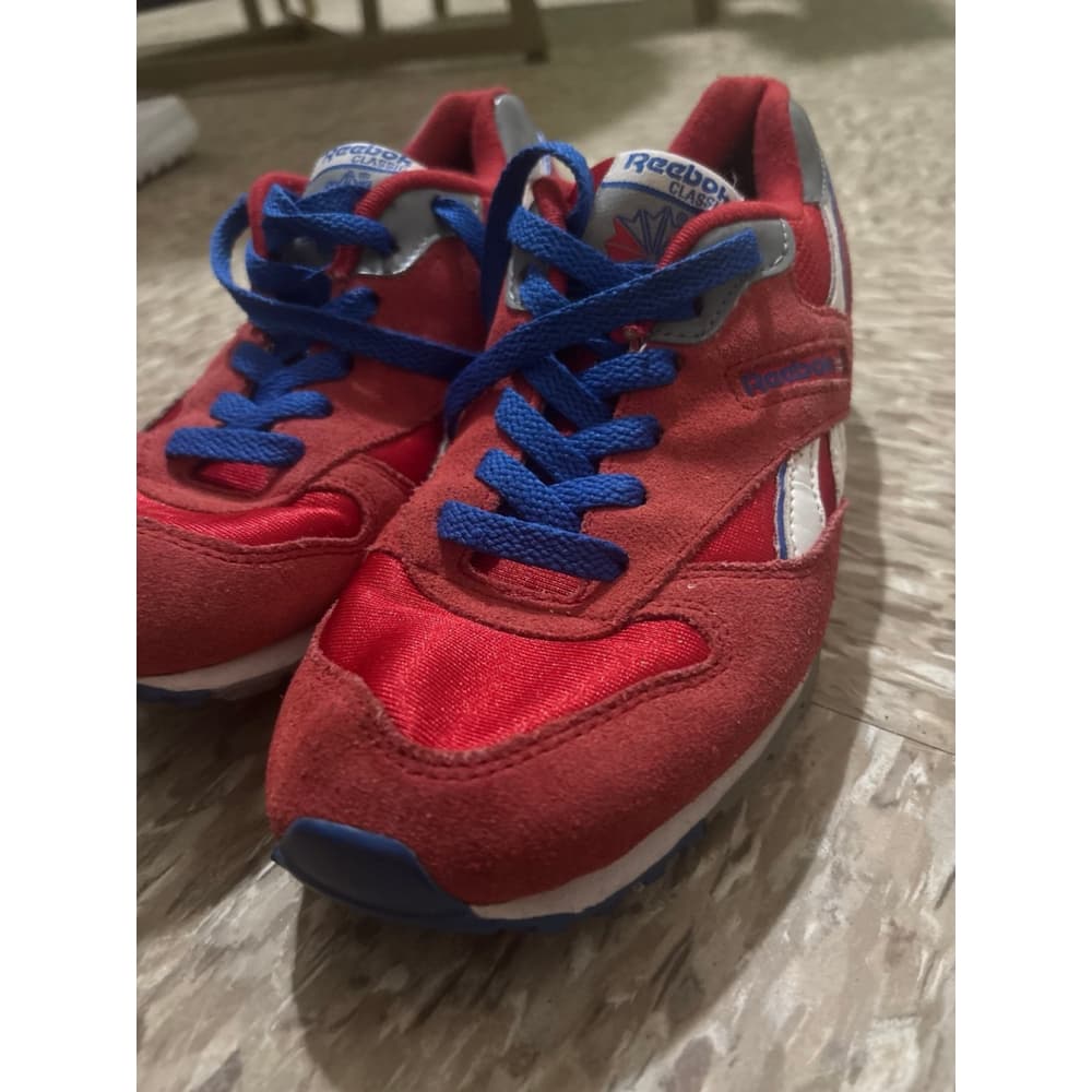 Reebok shoes - Thumbnail 3