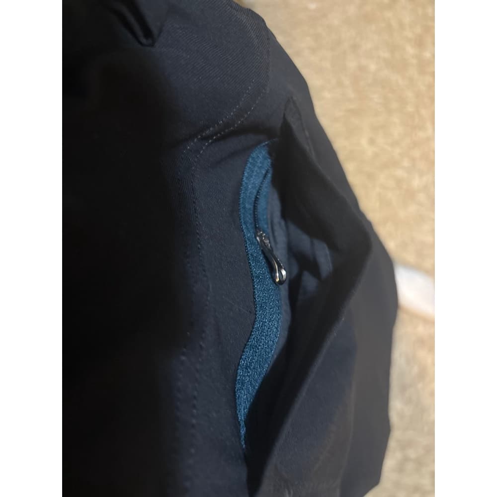 Men’s Lululemon pants - Thumbnail 4