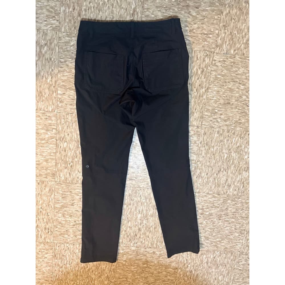 Men’s Lululemon pants - Thumbnail 3