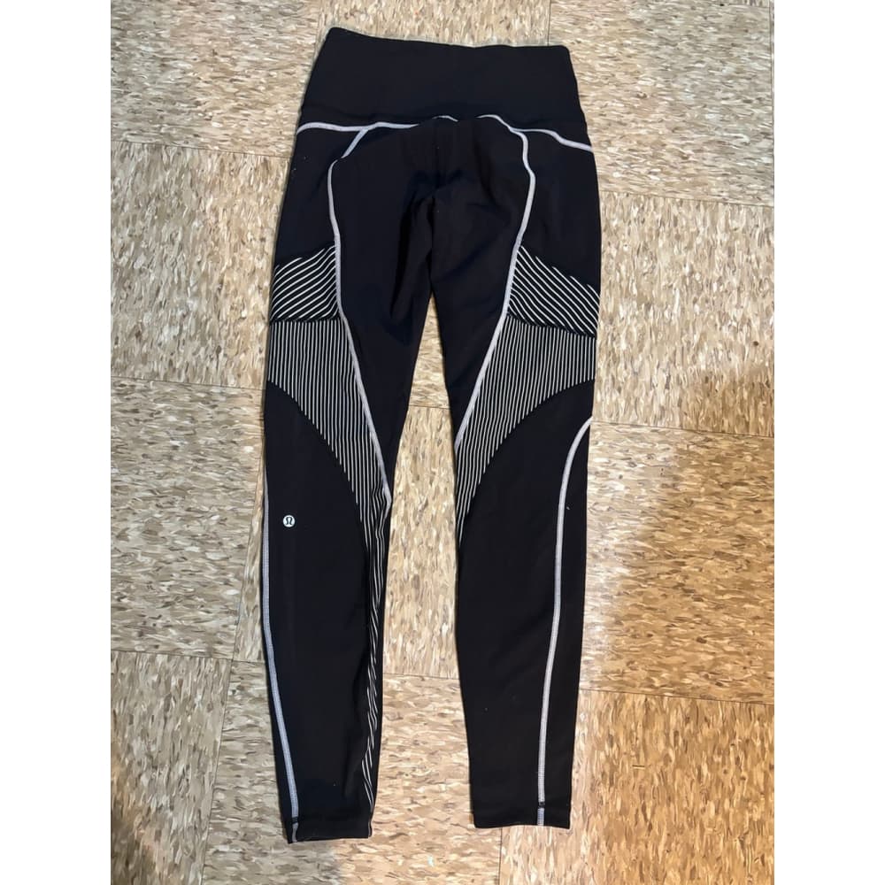Lululemon leggings - Thumbnail 2