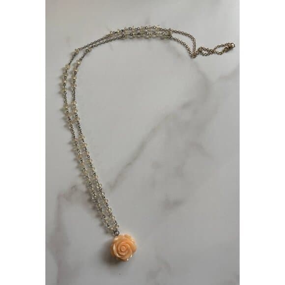 Rose Pendant Necklace - Thumbnail 3