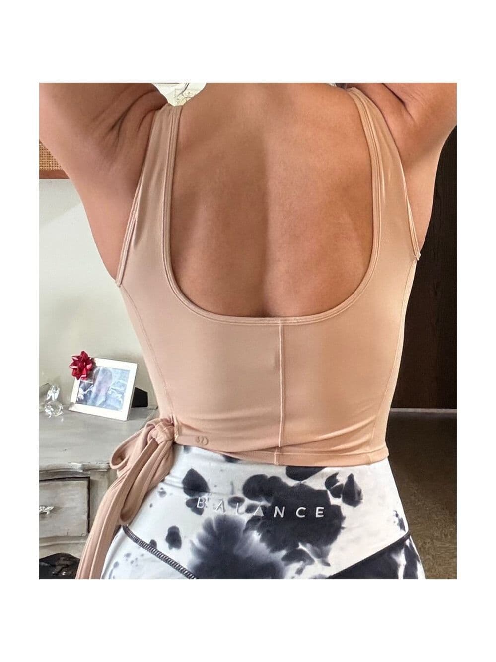 Lululemon Crop tie tank - Thumbnail 2