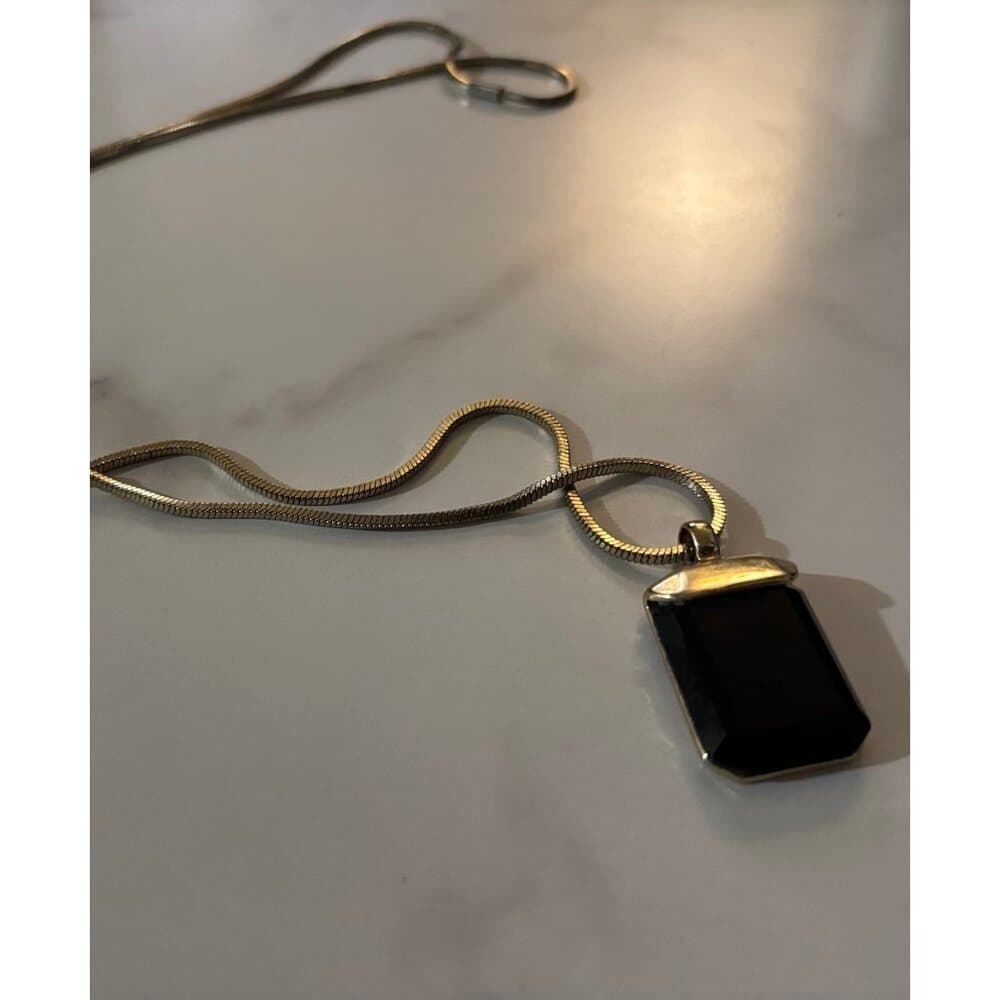 black onyx pendant necklace with a rectangular stone - Thumbnail 2