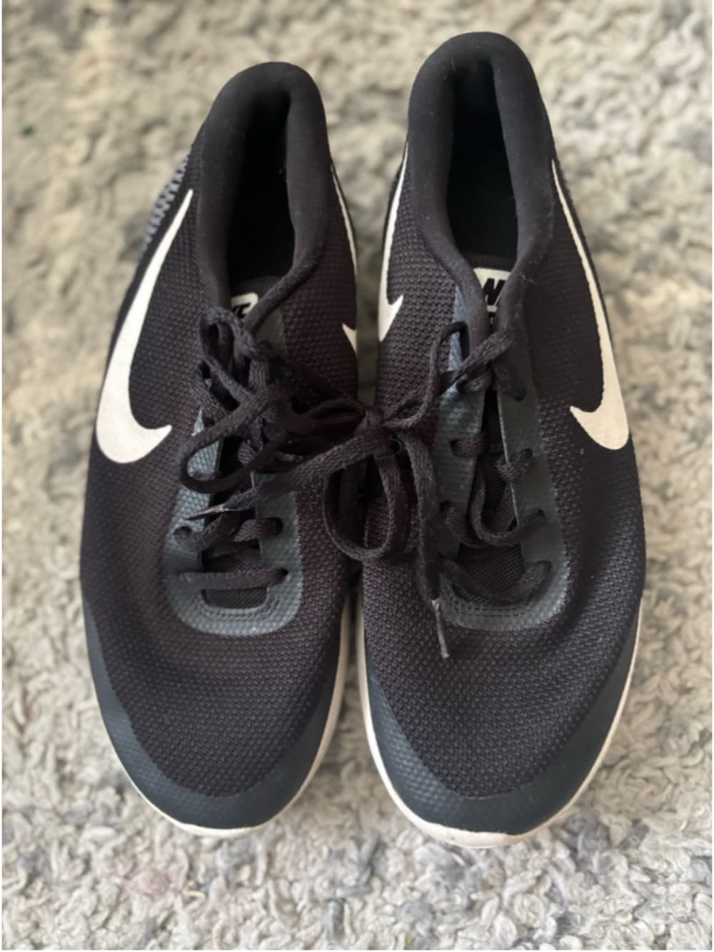 Nike shoes - Thumbnail 5