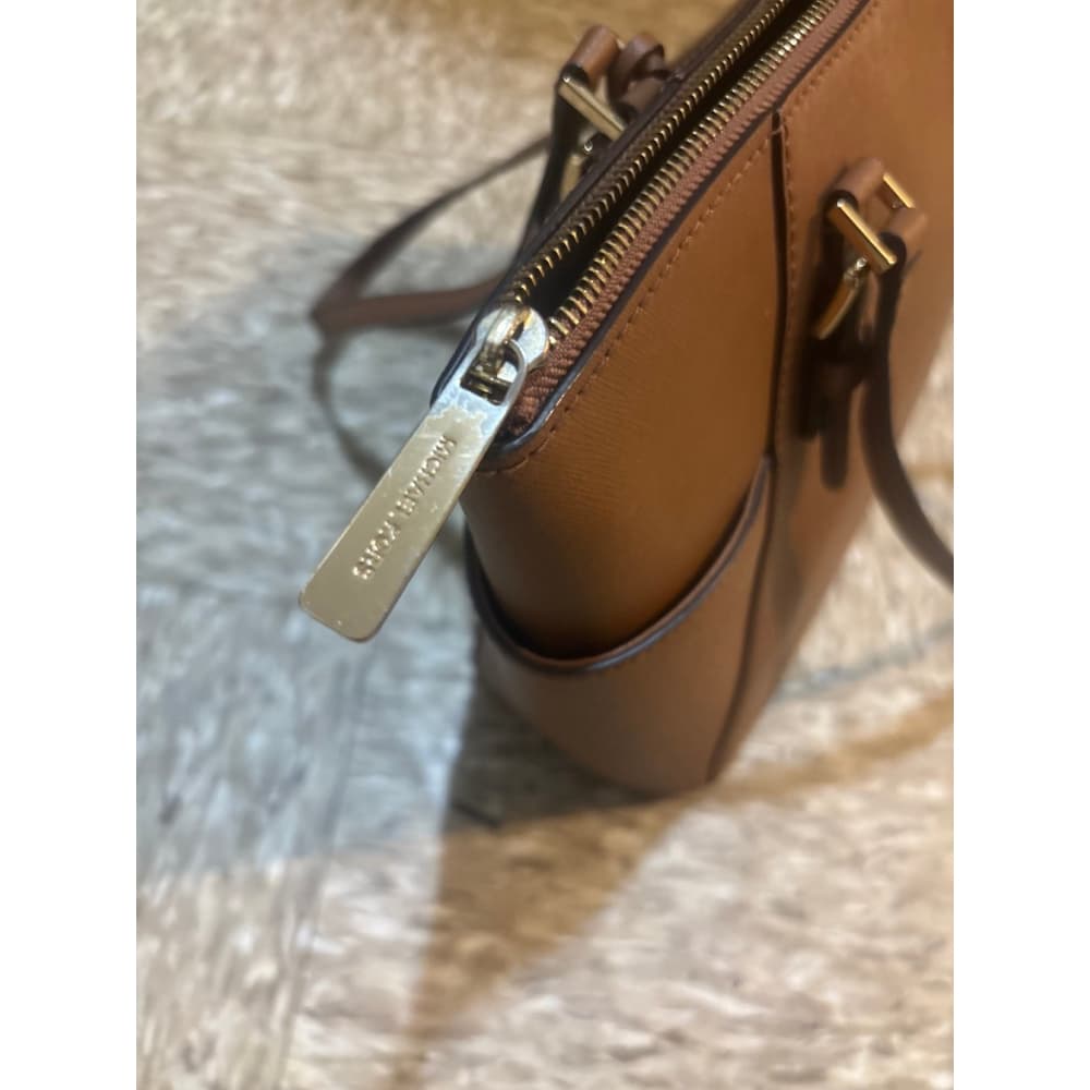 Michael Kors purse - Thumbnail 5
