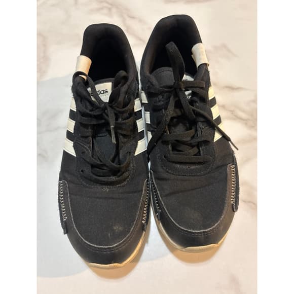 Adidas shoes - Thumbnail 6