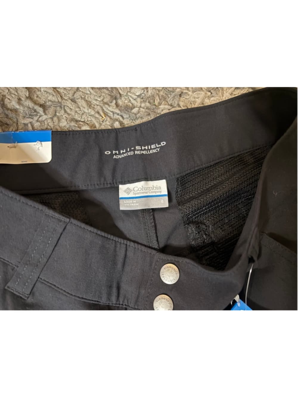 Columbia shorts - Thumbnail 2