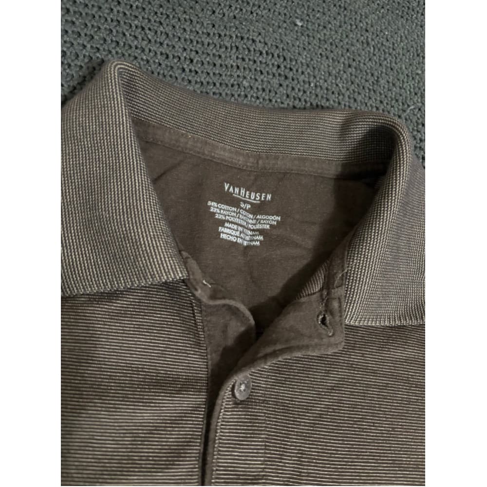 VanHeusen shirt