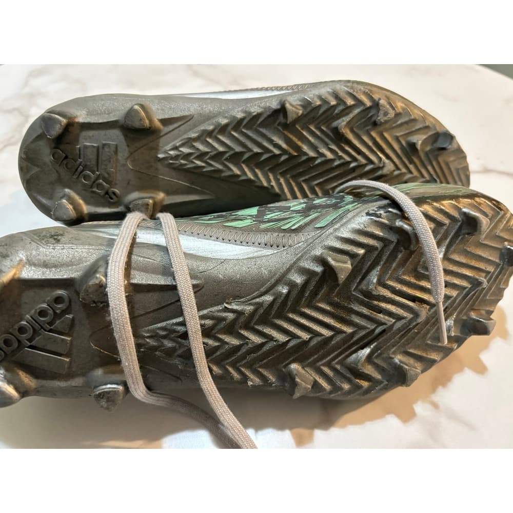 Adidas cleats - Thumbnail 4