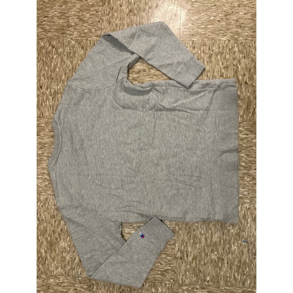 Champion Sweater - Thumbnail 3