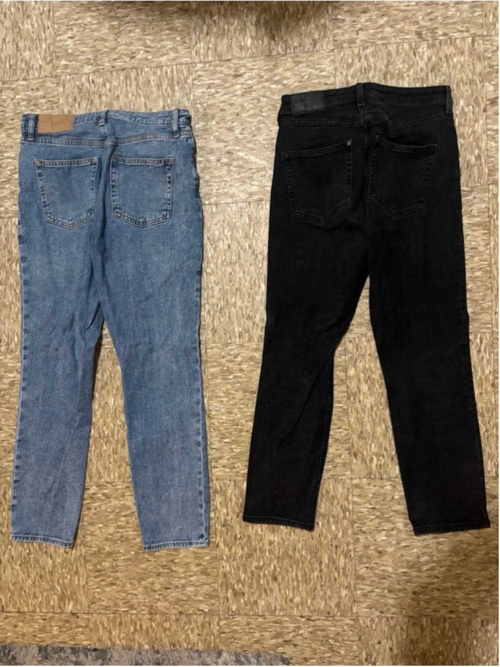 H&M jeans - Thumbnail 3