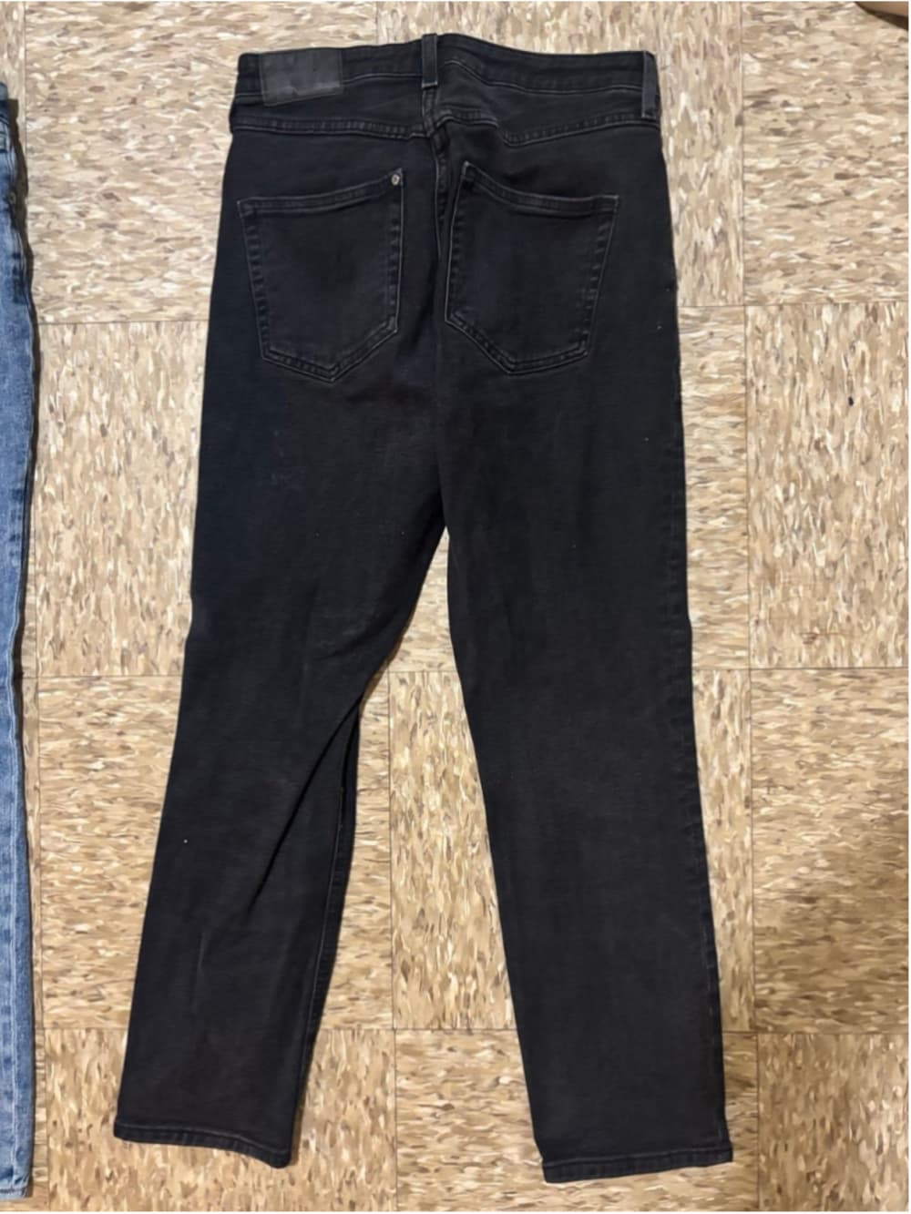 H&M jeans - Thumbnail 4